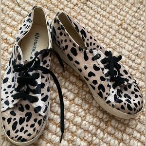Superga animal print platform shoe Size 9.5 EUC worn twice